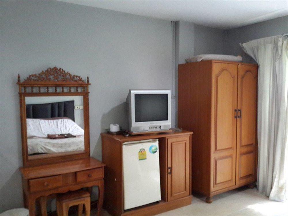 Orchid House Penginapan