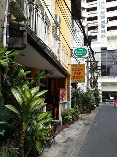 Orchid House Penginapan *